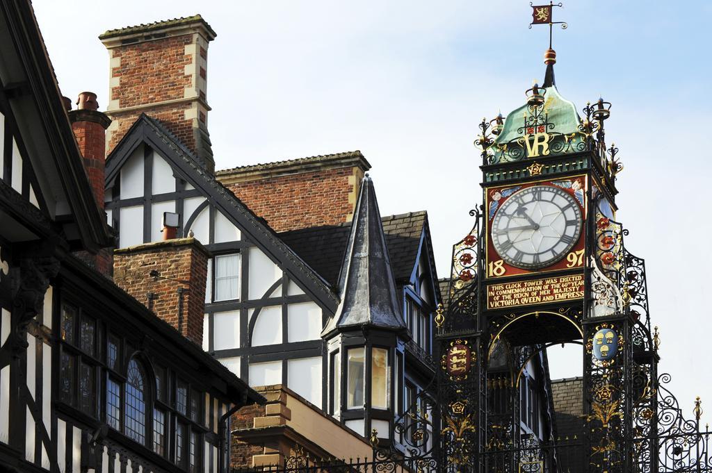 The Berwyn - Berwyn House Lägenhet Wrexham Exteriör bild